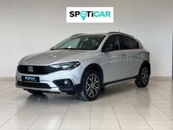 Gris Usado 2022 Fiat Tipo Cross Berlina | 16.900 € (Caro)