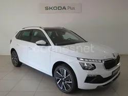 Blanco Nuevo 2025 Skoda Kamiq SUV | 29.200 € (Caro)