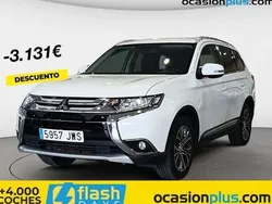 Blanco Usado 2017 Mitsubishi Outlander Motion SUV | 15.819 € (Precio justo)