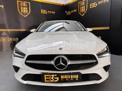 Blanco Usado 2020 Mercedes CLA200 Shooting Brake Familiar | 23.990 € (Buen precio)