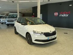 Blanco Usado 2020 Skoda Fabia Berlina | 13.900 € (Precio justo)