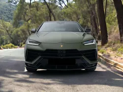 Verde Usado 2023 Lamborghini Urus SUV | 350.000 € (Caro)