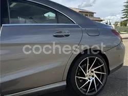 Gris / plata Usado 2013 Mercedes CLA220 Urban Berlina | 16.900 €