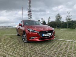 Rojo Usado 2017 Mazda 3 Edition Berlina | 14.999 € (Un poco caro)