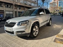 Gris Usado 2015 Skoda Yeti Active SUV | 8990 € (Precio justo)