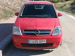 Rojo Usado 2005 Opel Meriva Enjoy Monovolumen | 2800 € (Precio justo)