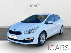 Blanco Usado 2017 Kia Ceed Berlina | 10.800 € (Precio justo)