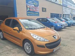 Naranja Usado 2009 Peugeot 207 Active Berlina | 3299 € (Precio justo)
