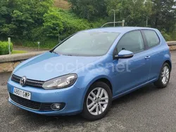 Azul Usado 2010 VW Golf VI Advance Berlina | 4900 € (Buen precio)