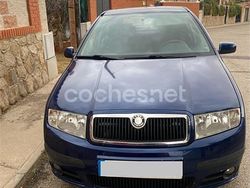 Azul Usado 2005 Skoda Fabia Fresh Utilitario | 2900 € (Caro)