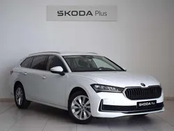 Blanco Nuevo 2025 Skoda Superb Selection Familiar | 38.490 € (Precio justo)