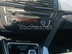 Gris / plata Usado 2013 BMW 335 Sport Line Berlina | 23.500 €