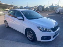 Blanco Usado 2019 Peugeot 308 Access Utilitario | 10.999 € (Un poco caro)