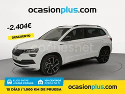 Blanco Usado 2021 Skoda Karoq SportLine SUV | 25.450 € (Precio justo)