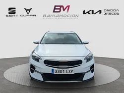Blanco Usado 2022 Kia XCeed SUV | 16.900 € (Un poco caro)
