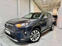 Gris Usado 2021 Toyota RAV4 Hybrid Luxury SUV | 35.890 € (Caro)