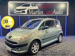 Gris / plata Usado 2005 Peugeot 1007 Utilitario | 2999 € (Buen precio)