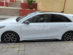 Blanco Usado 2019 Kia Ceed GT GT-Line Berlina | 11.300 € (Precio justo)