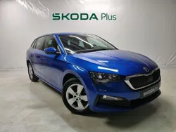 Azul Usado 2023 Skoda Scala Ambition Utilitario | 18.900 € (Precio justo)