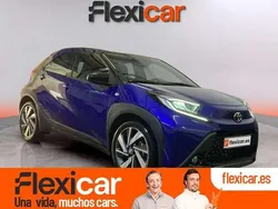 Azul Usado 2022 Toyota Aygo Live Utilitario | 15.990 € (Un poco caro)