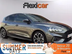 Gris / plata Usado 2020 Ford Focus ST-Line Berlina | 16.290 € (Precio justo)