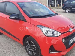 Rojo Usado 2018 Hyundai i10 Utilitario | 10.400 € (Precio justo)