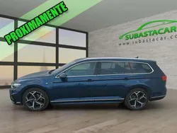 Azul Usado 2021 VW Passat R-line Familiar | 22.149 € (Buen precio)