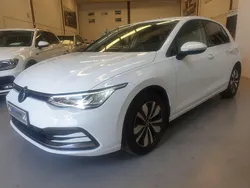 Blanco Usado 2023 VW Golf VIII Style Berlina | 27.499 € (Precio justo)