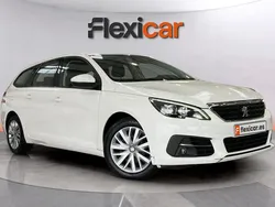 Blanco Usado 2020 Peugeot 308 Active Familiar | 9490 € (Buen precio)