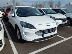 Blanco Usado 2023 Ford Kuga Titanium SUV | 20.690 € (Precio justo)