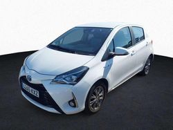Blanco Usado 2019 Toyota Yaris Hybrid Active Utilitario | 16.300 € (Un poco caro)