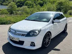 Opel Astra GTC