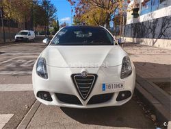 Blanco Usado 2011 Alfa Romeo Giulietta Distinctive Berlina | 4990 € (Buen precio)
