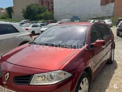 Rojo Usado 2008 Renault Mégane GrandTour Dynamique Familiar | 2800 € (Precio justo)