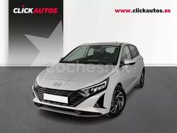 Gris / plata Usado 2025 Hyundai i20 Berlina | 17.300 € (Precio justo)