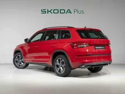 Rojo Usado 2019 Skoda Kodiaq SportLine SUV | 29.800 €
