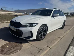 Blanco Usado 2024 BMW 318 Comfort Edition Familiar | 39.990 € (Caro)