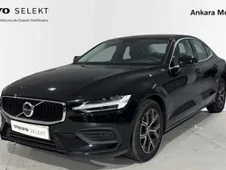 Negro Usado 2023 Volvo S60 Core Berlina | 34.500 € (Precio justo)