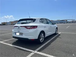Blanco Usado 2018 Renault Mégane IV Business Berlina | 9700 € (Buen precio)