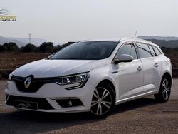 Blanco Usado 2017 Renault Mégane GrandTour Business Familiar | 12.900 € (Caro)