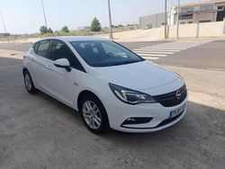 Blanco Usado 2017 Opel Astra Business Utilitario | 12.800 € (Precio justo)