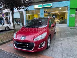 Rojo Usado 2012 Peugeot 308 Family Familiar | 6200 € (Precio justo)