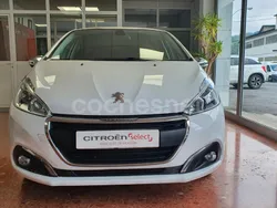 Blanco Usado 2019 Peugeot 208 Signature Sky Utilitario | 10.500 € (Precio justo)
