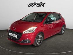 Granate Usado 2017 Peugeot 208 Style Utilitario | 8990 € (Un poco caro)