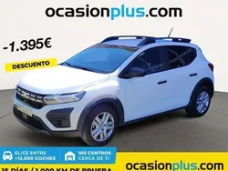 Blanco Usado 2023 Dacia Sandero Essentiel Utilitario | 13.955 € (Buen precio)