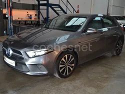 Gris / plata Usado 2020 Mercedes A250 Berlina | 25.990 € (Precio justo)