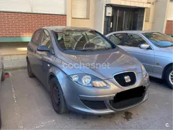Gris / plata Usado 2004 Seat Altea Reference Monovolumen | 1300 € (Super precio)