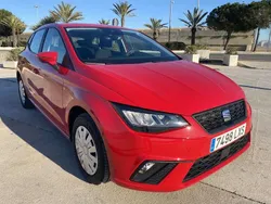 Rojo Usado 2022 Seat Ibiza Reference Utilitario | 12.999 € (Precio justo)