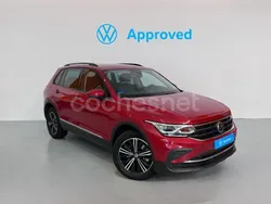 Rojo Usado 2021 VW Tiguan Life SUV | 28.500 € (Super precio)