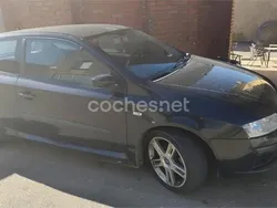 Negro Usado 2003 Fiat Stilo Dynamic Berlina | 1200 € (Caro)